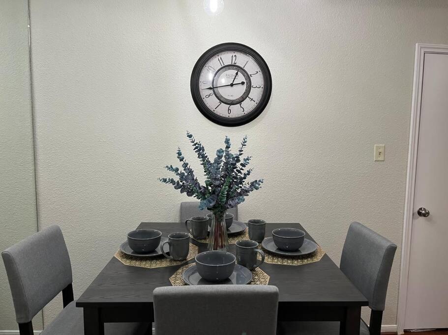 Apartment Away From Home-cozy 2 Bdrm Condo/med Cntr/nrg *