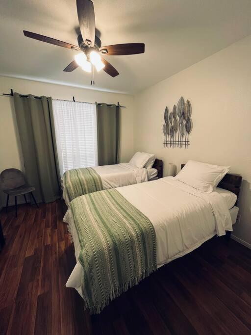 Away From Home-cozy 2 Bdrm Condo/med Cntr/nrg * Houston